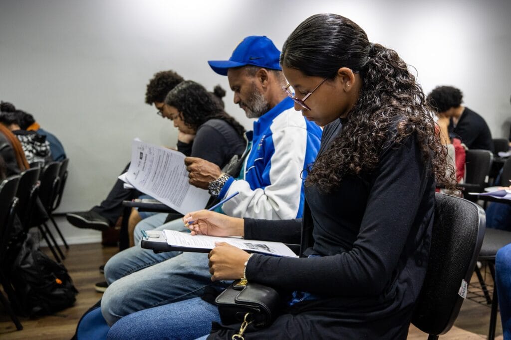 Jovens de Itaquá podem se inscrever no aulão “Porta do Enem” até quinta-feira (30)
