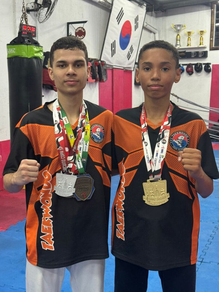 Atletas de Suzano conquistam título na Copa São Paulo de Taekwondo e garantem vaga para a Copa do Brasil