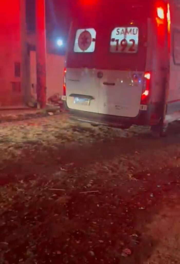 Homem é encontrado muito ferido sobre a linha do trem no Jardim Maitê e mobiliza atendimento do SAMU